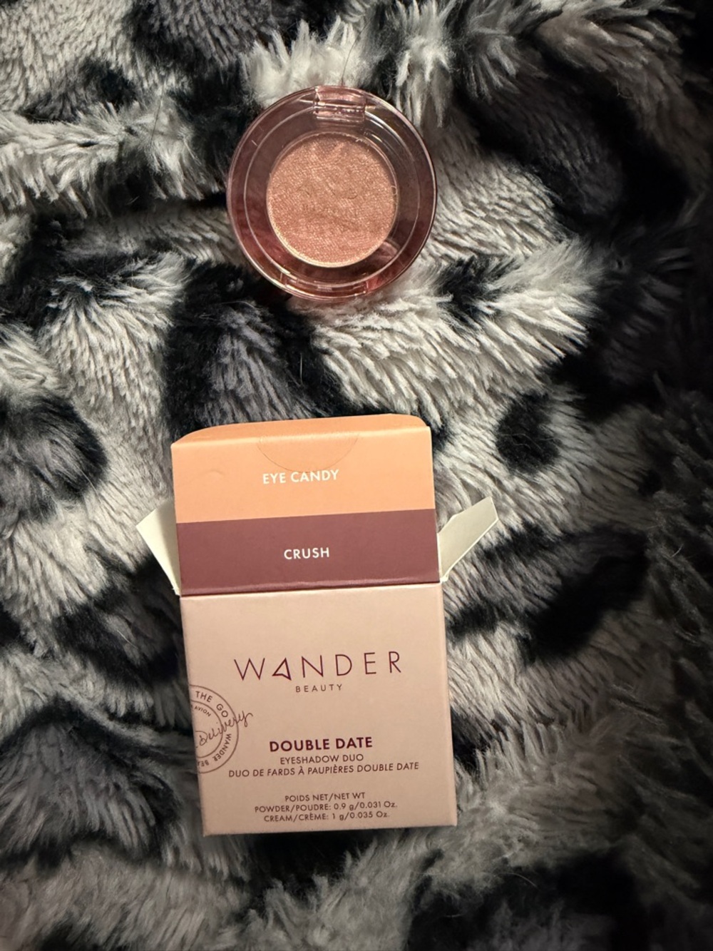 Wander Beauty Eye Candy Single Eyeshadow in Peachy Rose